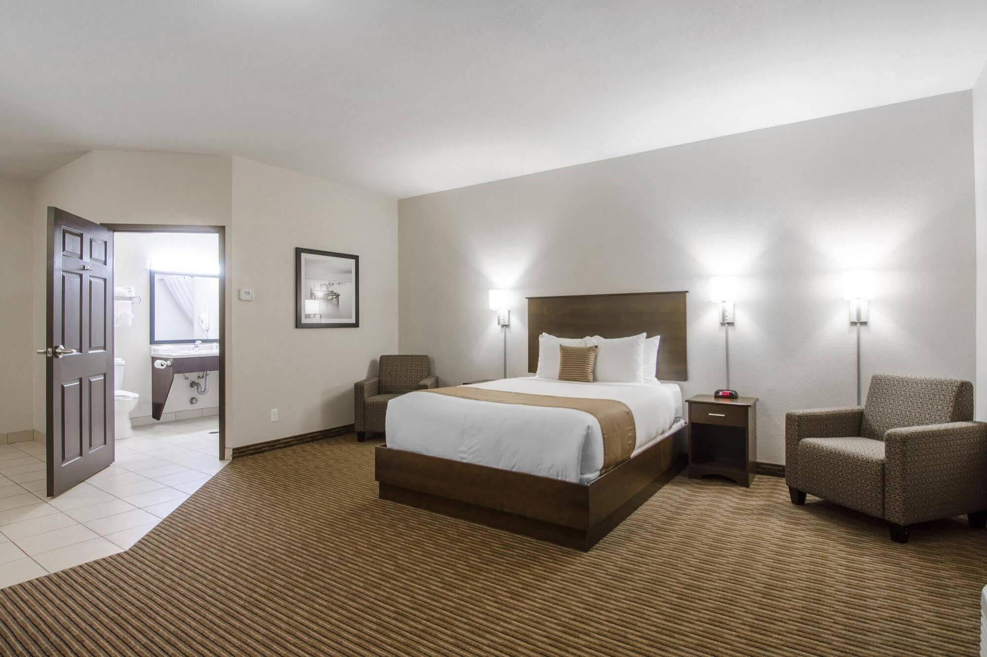 Quality Inn & Suites Estevan Eksteriør bilde
